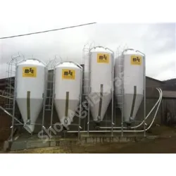 Silo polyester monocoque blanc pour le stockage des aliments du bétail
