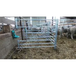 Claie ovin 7 lisses h.1m avec decoupe abreuvoir avec broche - Barriere - Ovin / Caprin