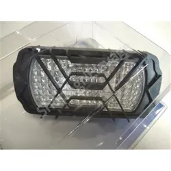 Phare de travail rectangulaire avec grille : éclairage pour tracteur