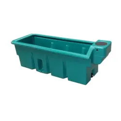Bac à pâture WT200, de contenance 200L et de couleur verte de la marque Rico Suevia. Vu de profil.