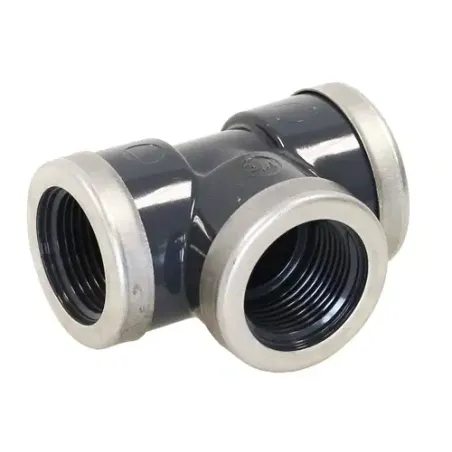 Raccord TE de réduction (¾" x ½" x ¾") en PVC avec un renforcement en inox.