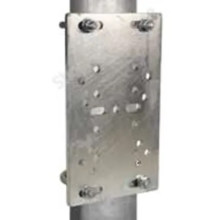 Plaque de fixation sur poteaux 2½" – 3½" RICO SUEVIA - Abreuvement bovins